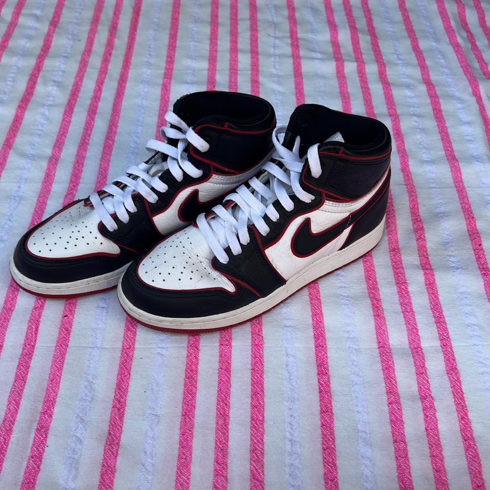 Nike Air Jordan 1 High-Top Sneakers - Bloodline